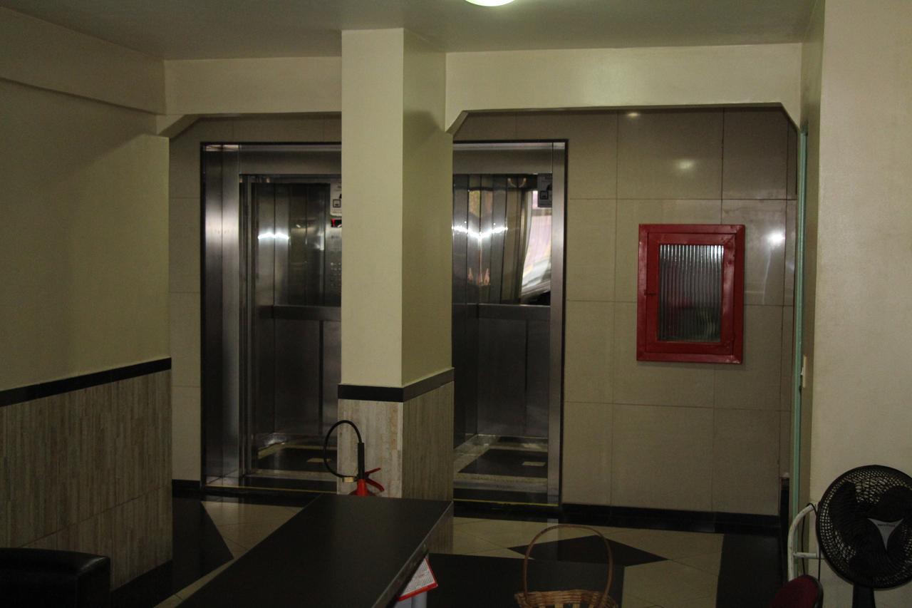 Comfoort Hotel 볼타 레돈다 외부 사진